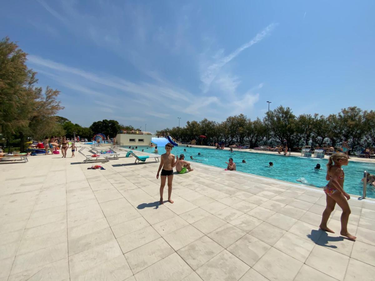 Volare Camp In Villaggio San Francesco Duna Verde Dış mekan fotoğraf