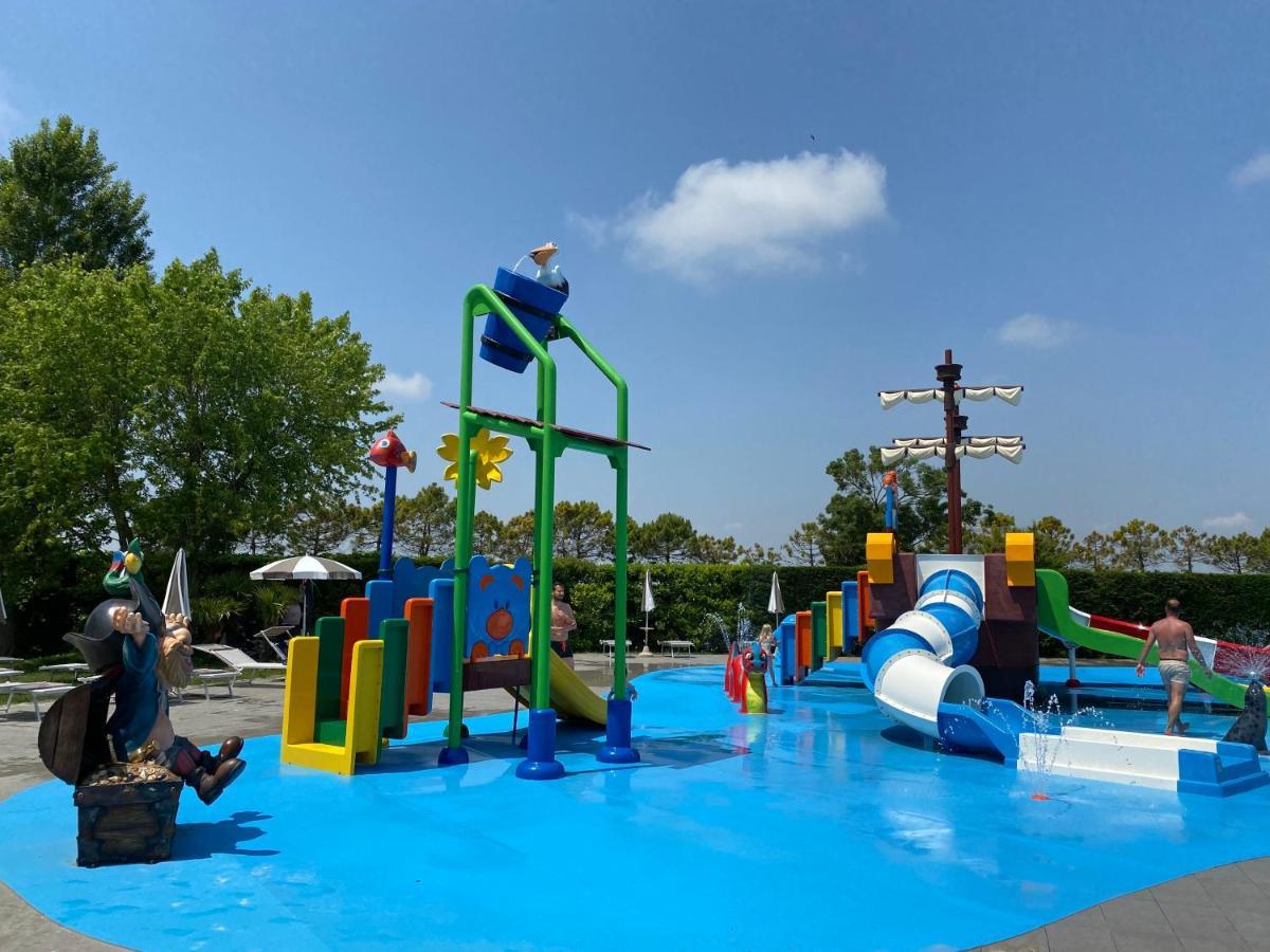 Volare Camp In Villaggio San Francesco Duna Verde Dış mekan fotoğraf